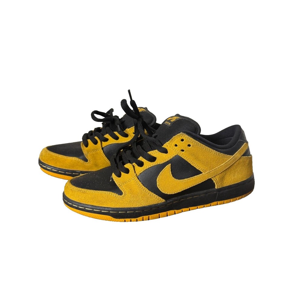 Nike SB Dunk Low Pro Iowa Gold Black Suede Skate Sneakers Men's Size 10 2015